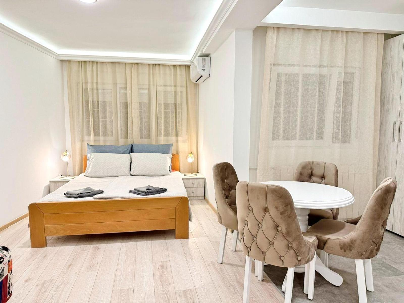Modern Central Apartments Renovated 贝尔格莱德 外观 照片